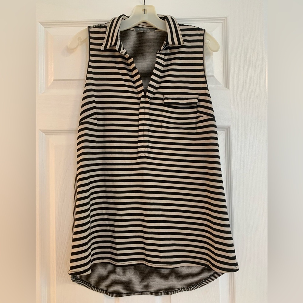 Retro-ology Women top
